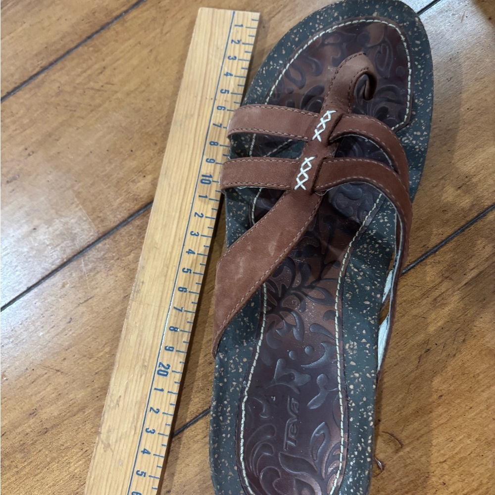 Teva Women's Brown Sandals NWT - Picture 6 of 8
